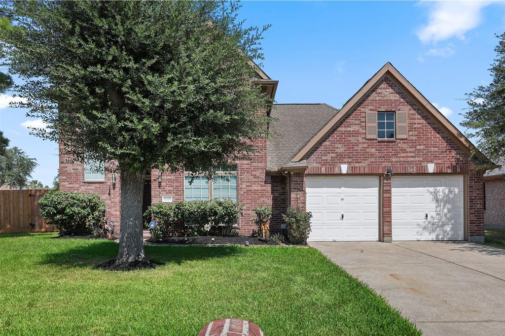 11001 Thornwood Drive Property Photo 3