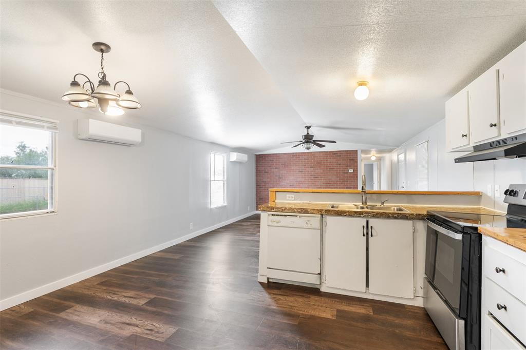 414 Kaci Jo Property Photo 11