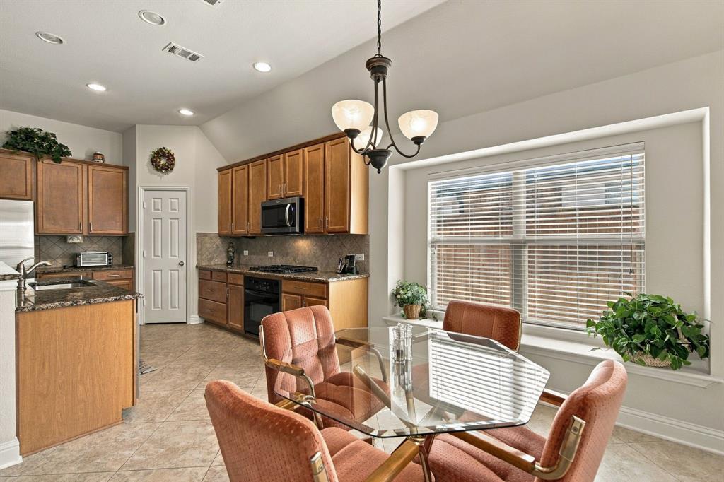 850 Carolina Way Property Photo 19