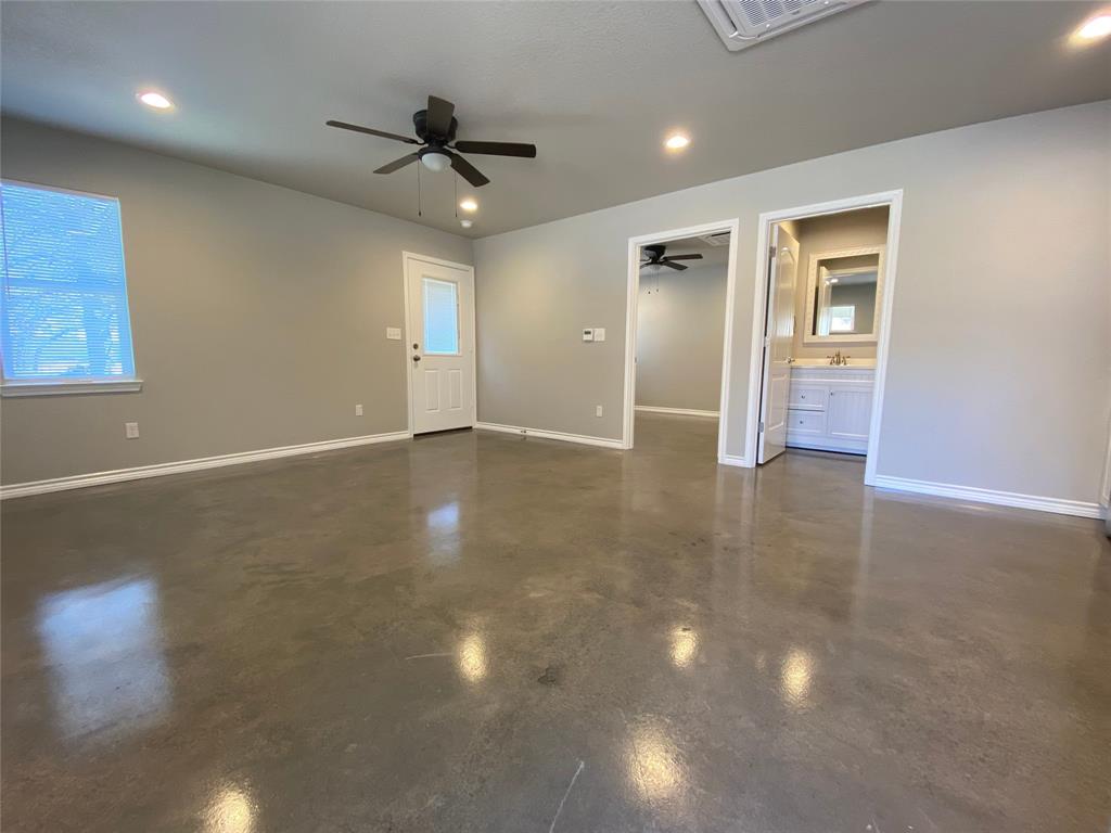 1549 Ranger Highway 101 Property Photo 5