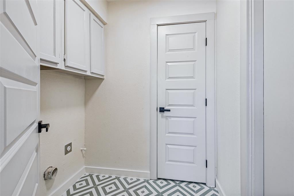 5445 Enderly Place Property Photo 21