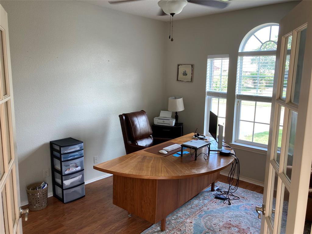 3114 Connor Lane Property Photo 4