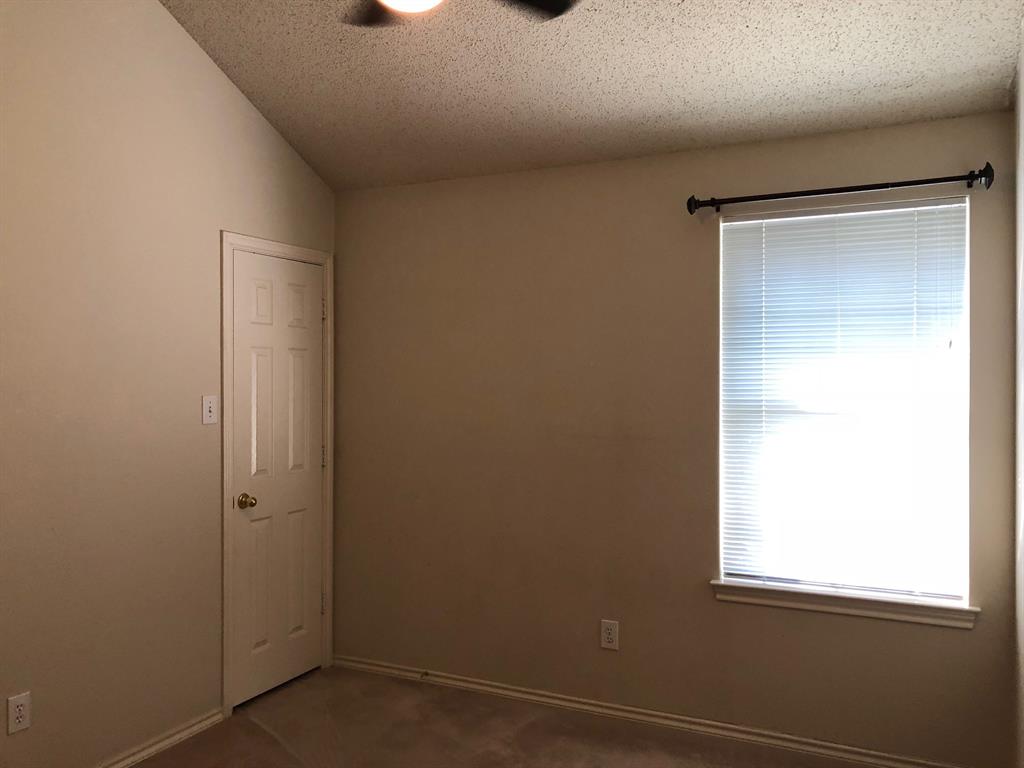 2118 Stoneridge Drive Property Photo 18
