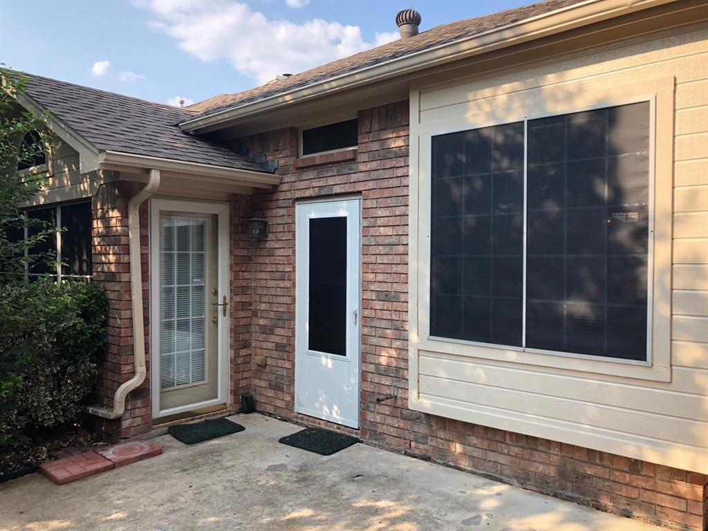 2118 Stoneridge Drive Property Photo 19