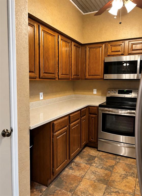2700 Silver Creek Drive 166 Property Photo 14
