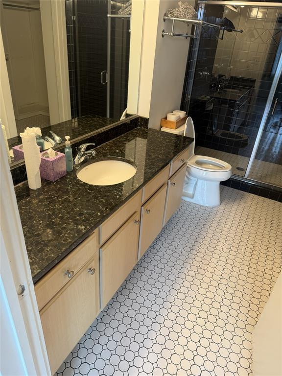 2502 Live Oak 301 Property Photo 2