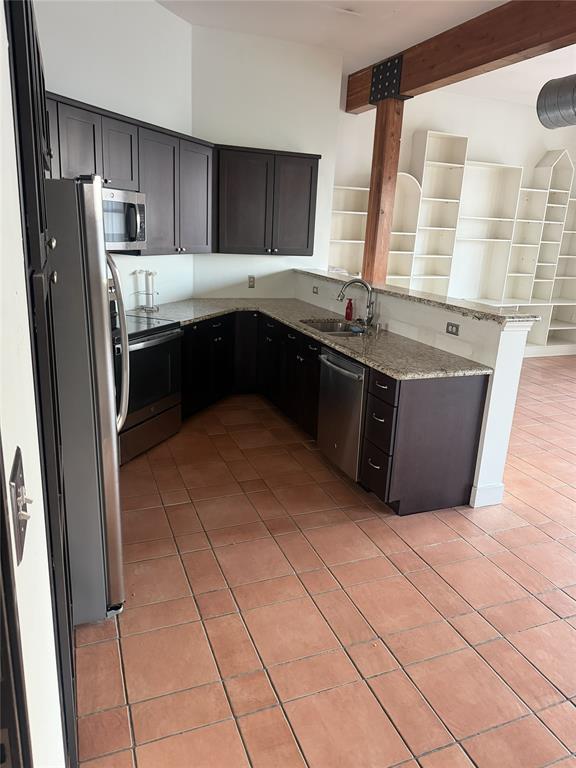 2502 Live Oak 301 Property Photo 2
