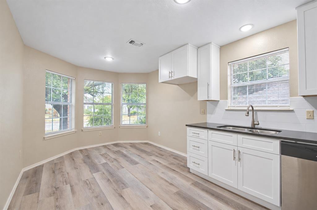2040 Garden Crest Lane Property Photo 14