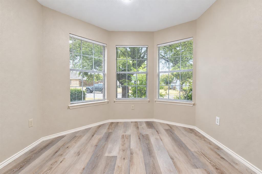 2040 Garden Crest Lane Property Photo 16
