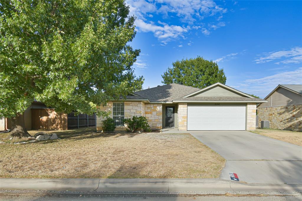 2108 8th Street Property Photo 1