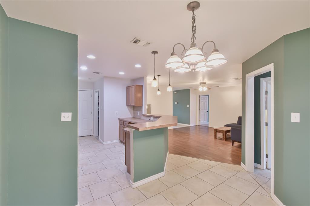 2108 8th Street Property Photo 9
