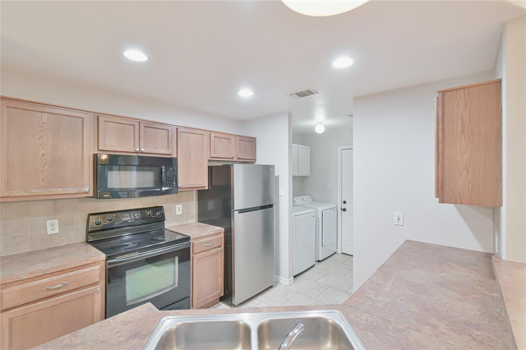 2108 8th Street Property Photo 11