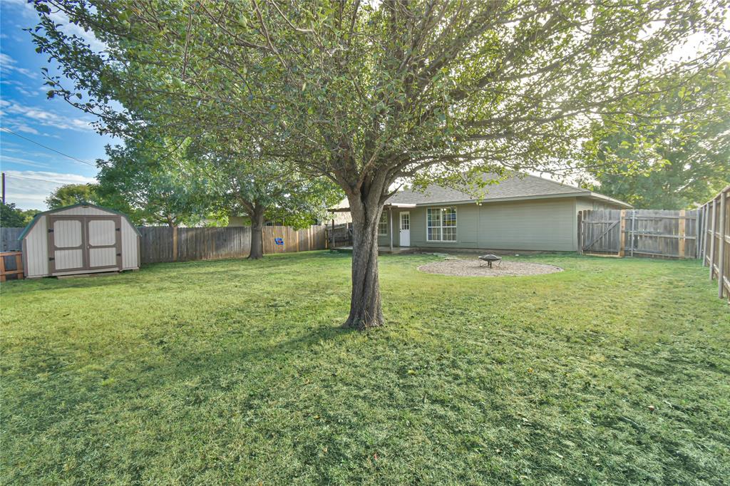 2108 8th Street Property Photo 38
