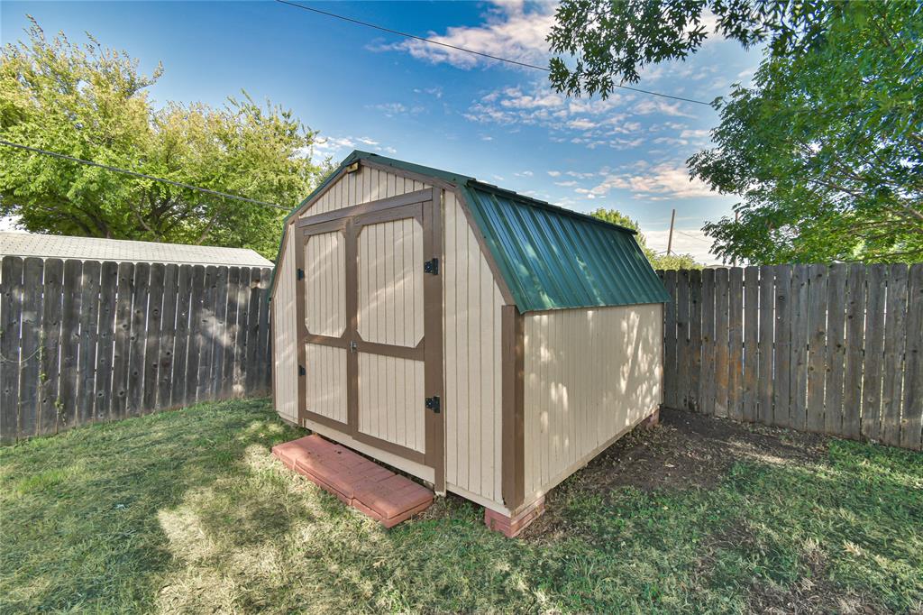 2108 8th Street Property Photo 40