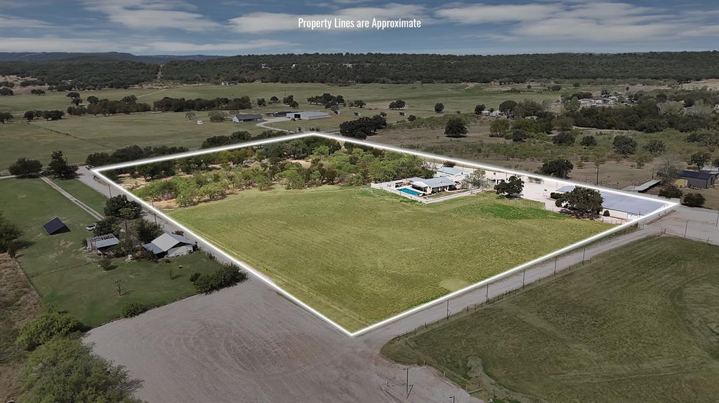 435 Gene Lee Road Property Photo 1