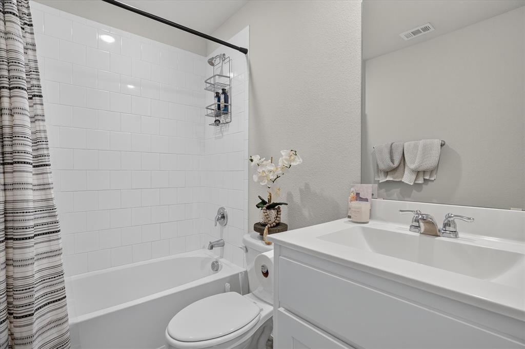 1504 Battery Park Drive Property Photo 14
