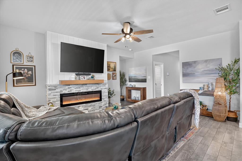 1504 Battery Park Drive Property Photo 28