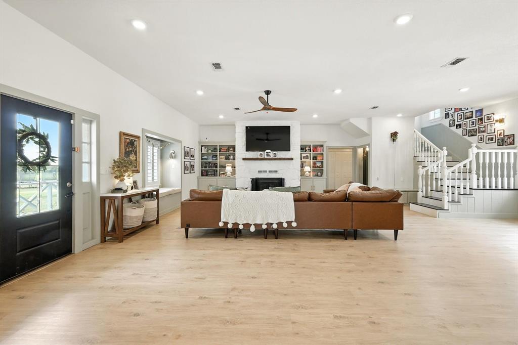 185 Quail Run Court Property Photo 1