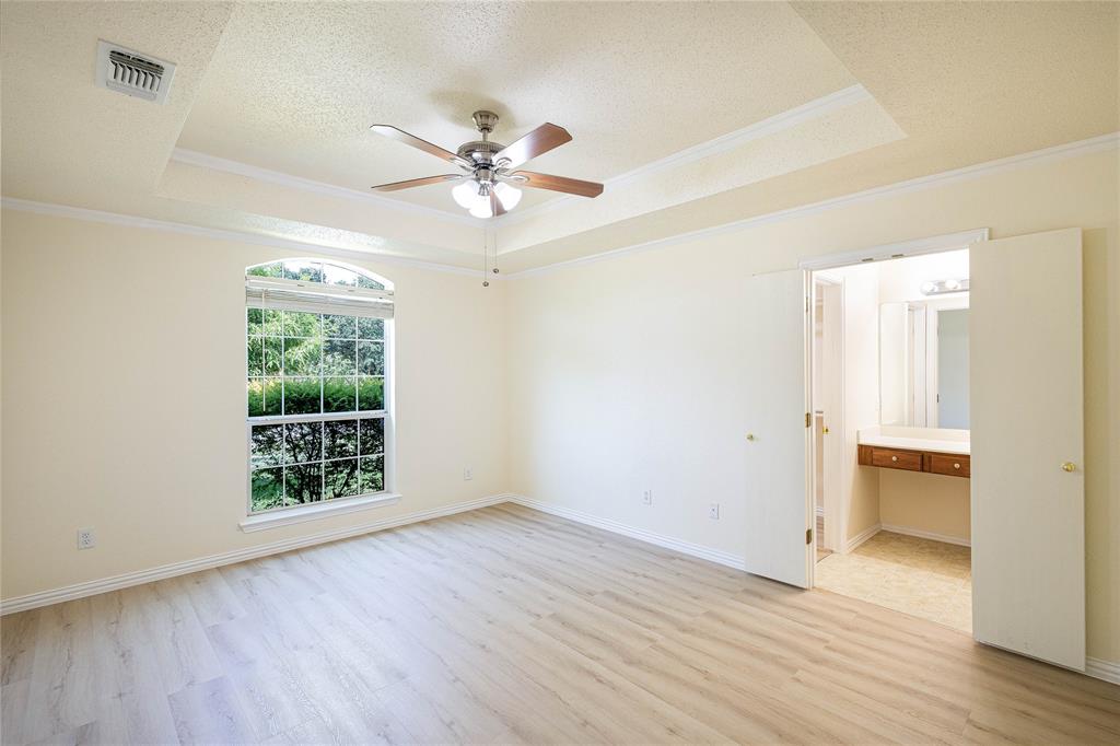 1304 W Mitchell Street Property Photo 10