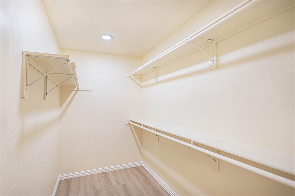 1304 W Mitchell Street Property Photo 14