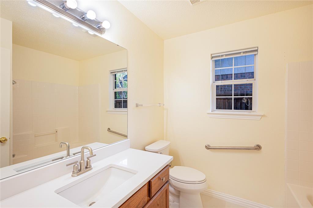 1304 W Mitchell Street Property Photo 17