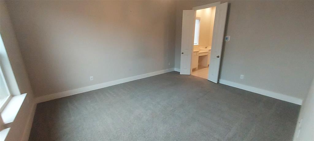 2413 Plover Lane Property Photo 14