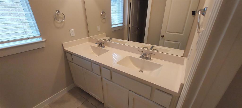 2413 Plover Lane Property Photo 24