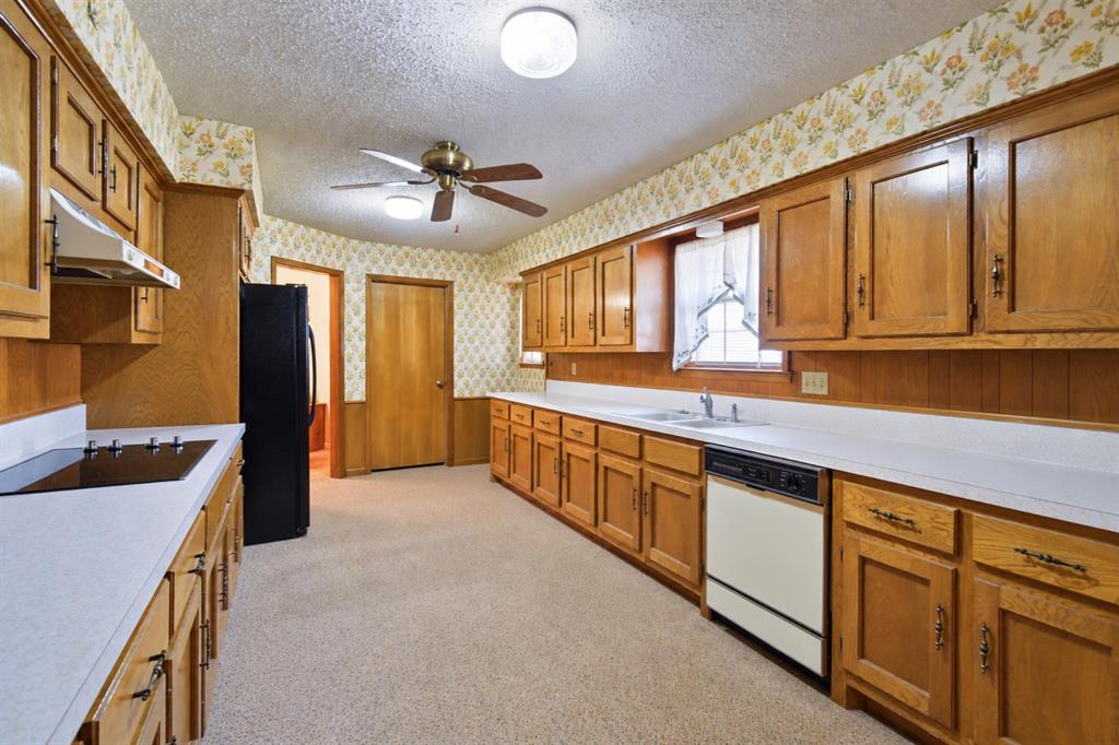 311 Wheeler Creek Court Property Photo 10