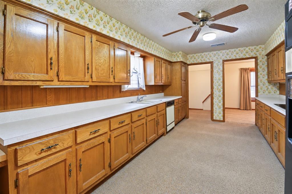 311 Wheeler Creek Court Property Photo 14