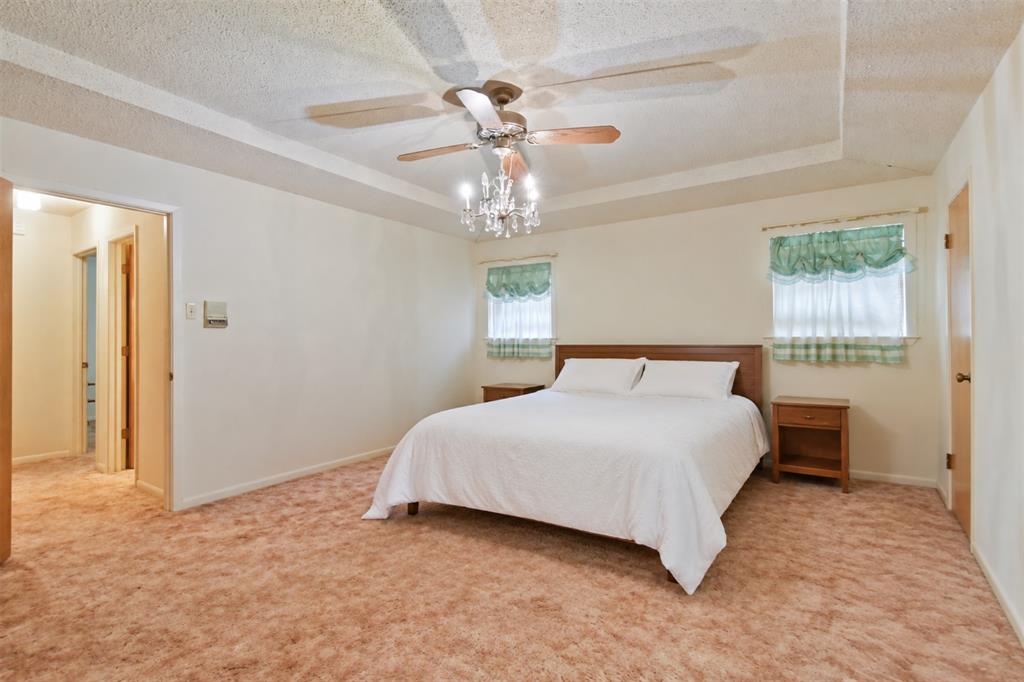 311 Wheeler Creek Court Property Photo 18