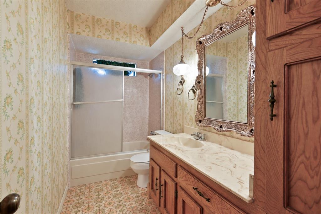 311 Wheeler Creek Court Property Photo 24