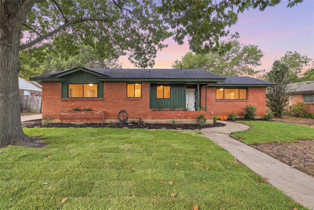 1720 Mountainview Drive Property Photo 1