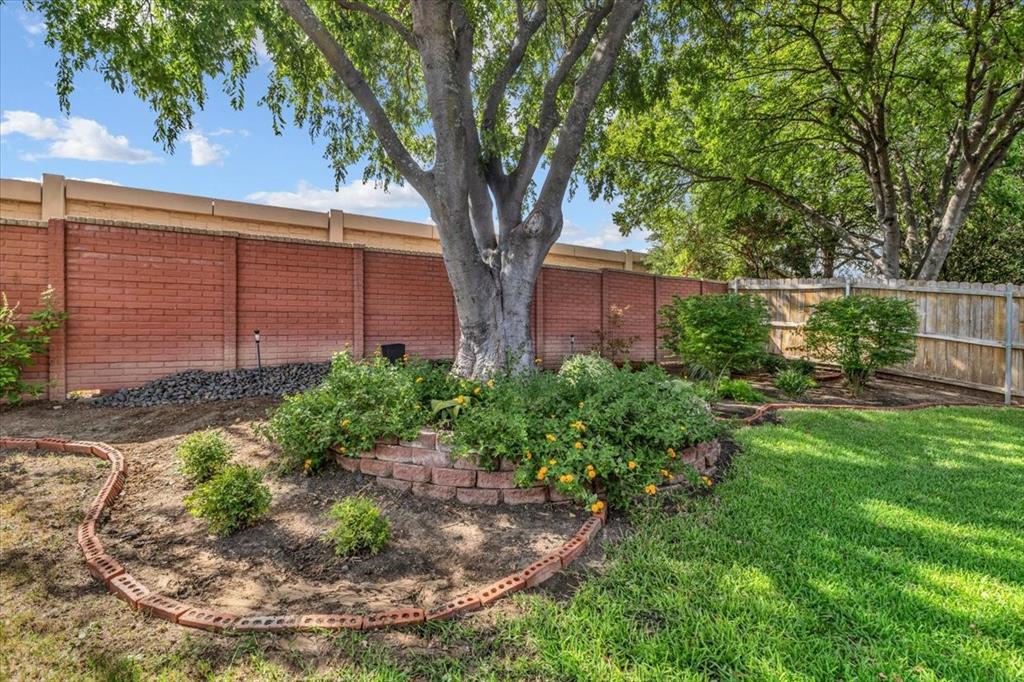 4825 Gloucester Drive Property Photo 37