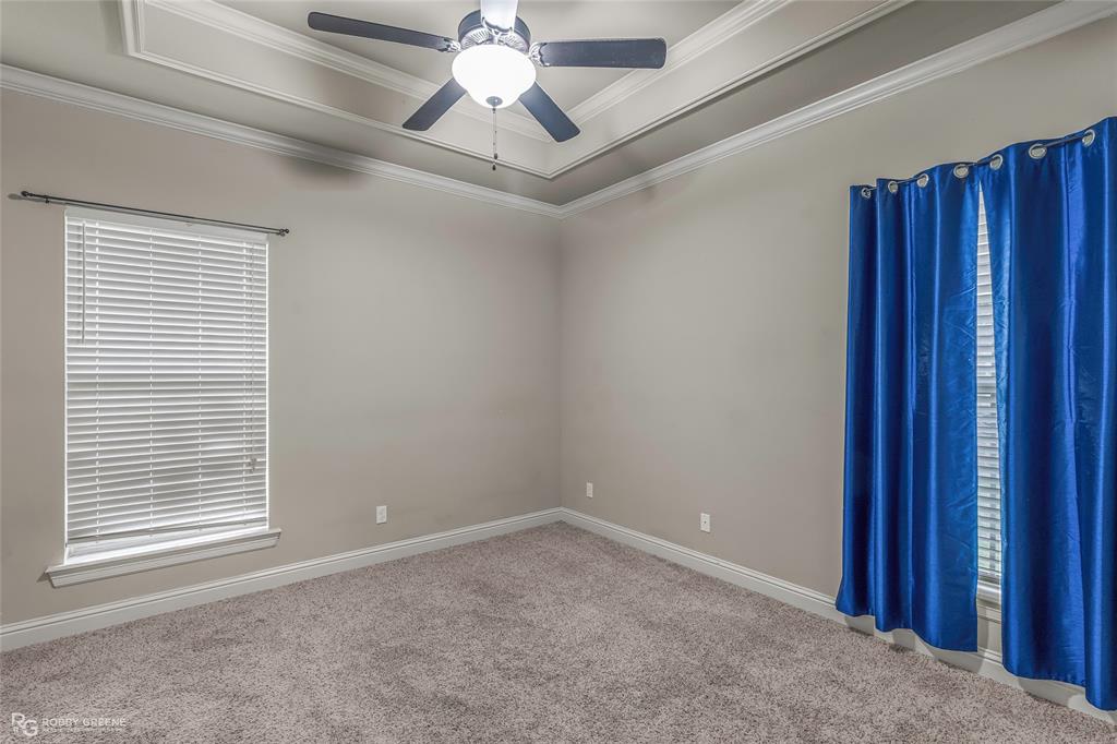 606 Glenshire Drive Property Photo 22
