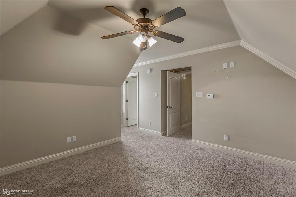 606 Glenshire Drive Property Photo 27