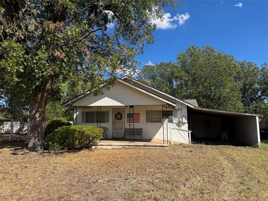911 Mccarty Avenue Property Photo 1