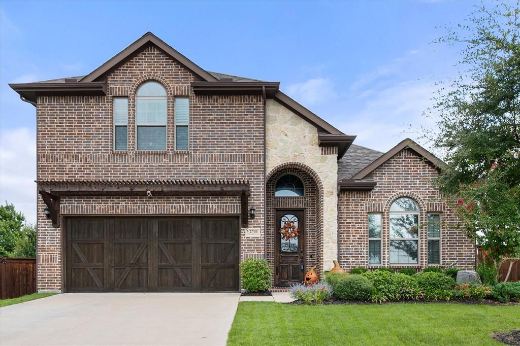 2741 Thornhill Lane Property Photo 1