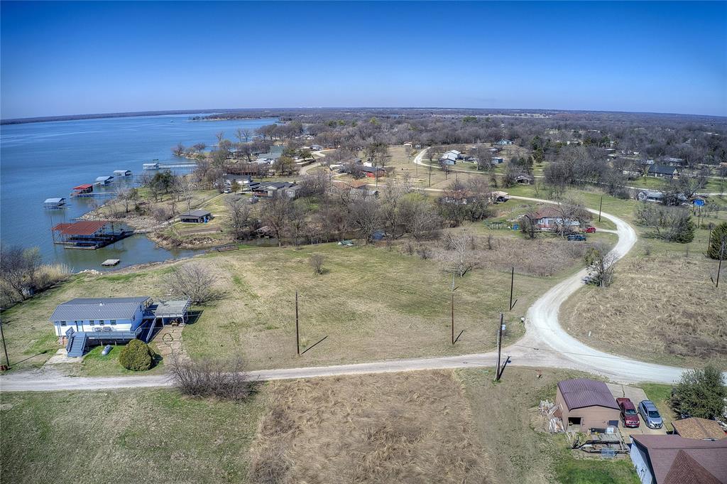 3892 Thunder Point Drive Property Photo 4
