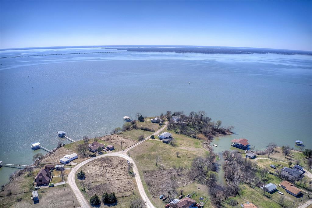 3892 Thunder Point Drive Property Photo 8