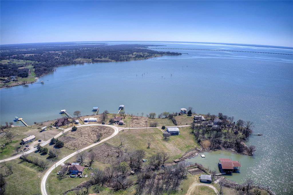 3892 Thunder Point Drive Property Photo 9