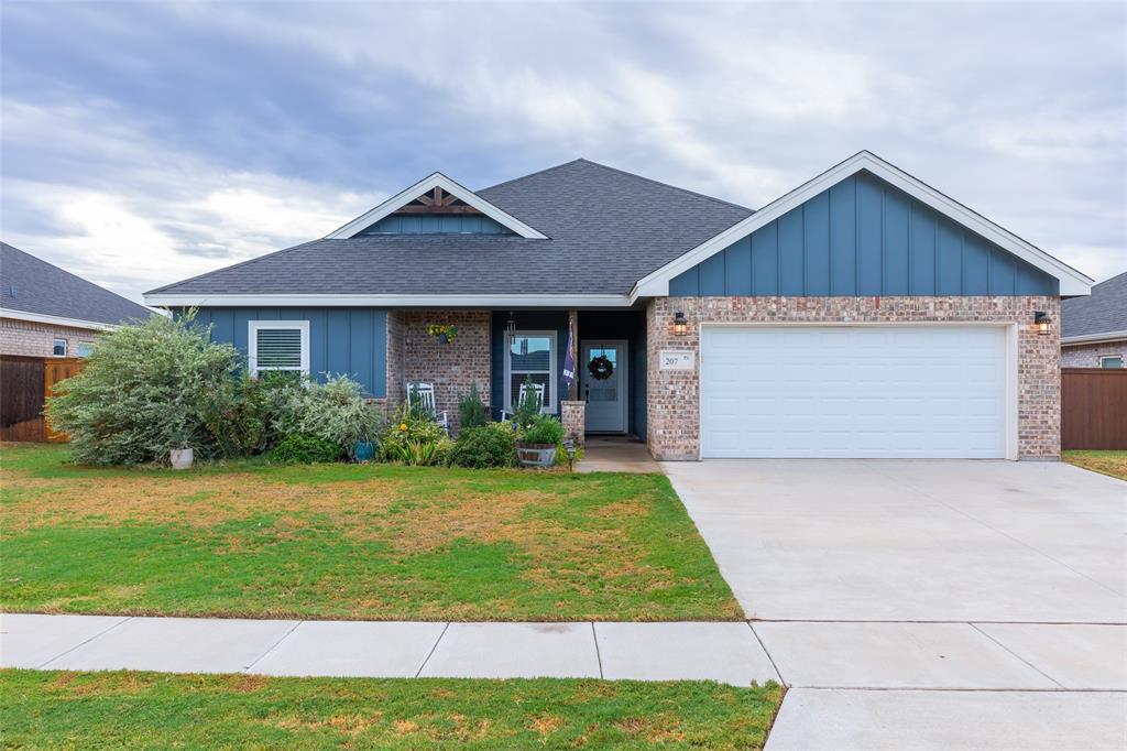 207 Spring Park Way Property Photo 1