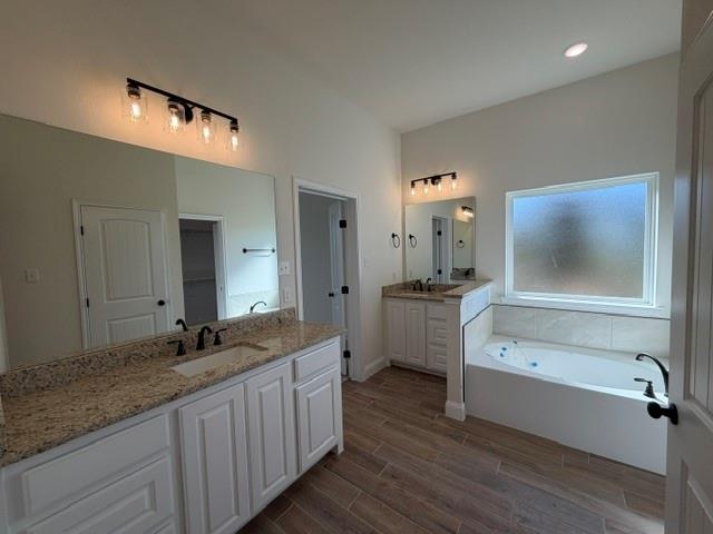 1043 Deer Island Court Property Photo 13