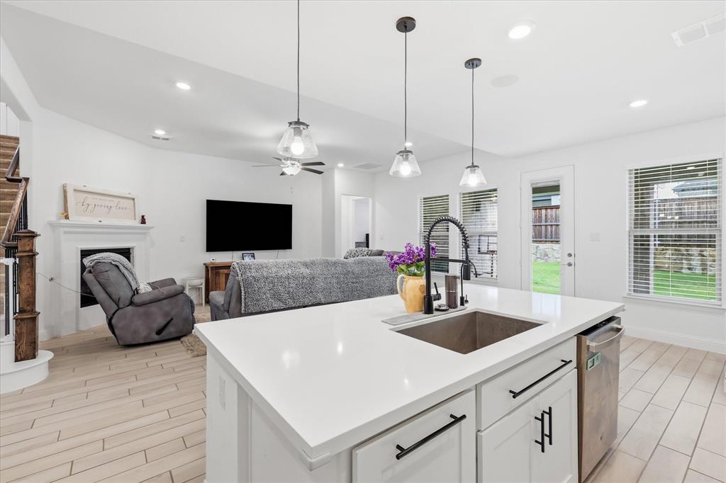 2637 Basswood Drive Property Photo 1