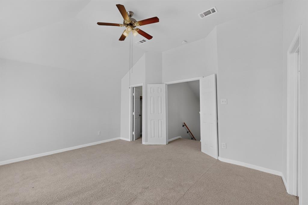918 Sylvan Creek Drive Property Photo 20