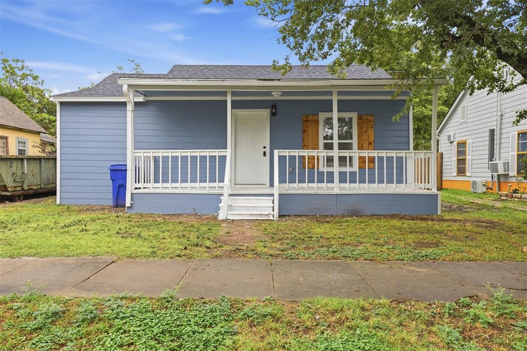 920 E Chaffin Street Property Photo 1