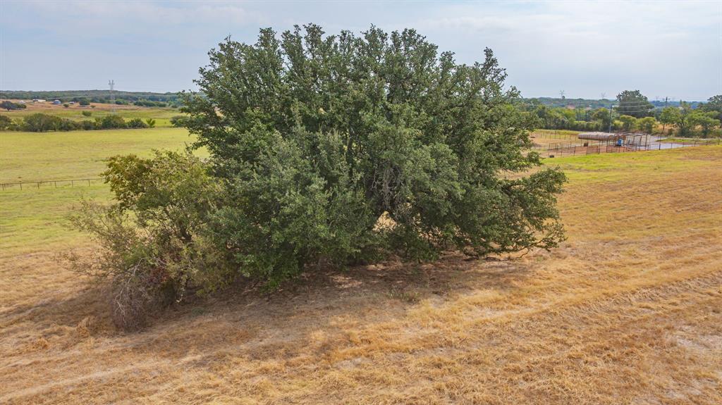Tbd Stylish Oak Court Lot 15 Property Photo 9