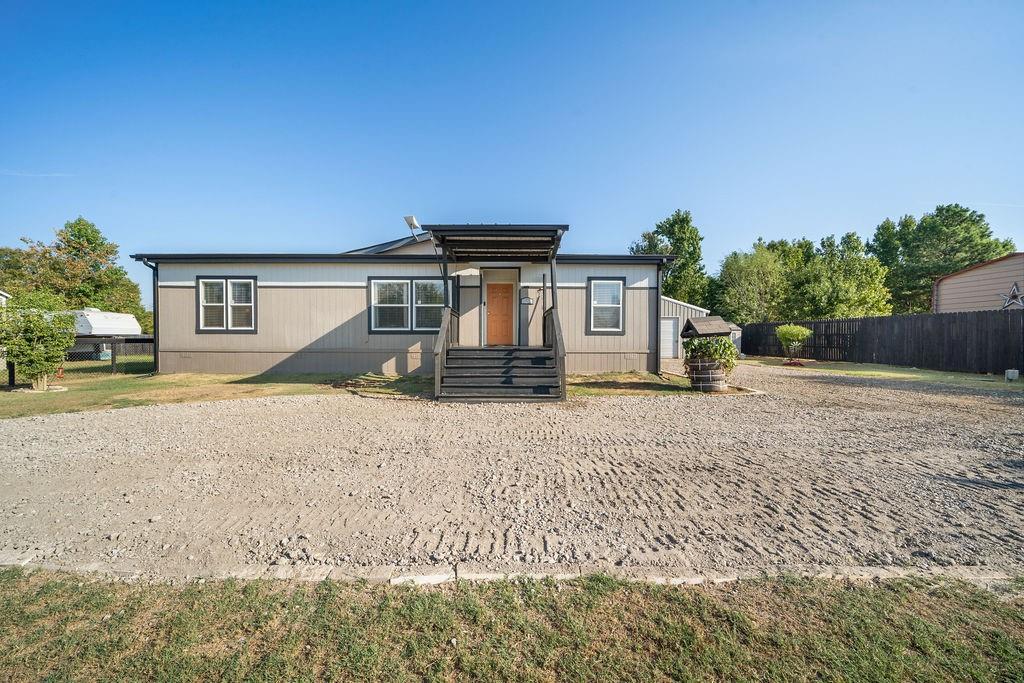 827 Cheyenne Property Photo 1