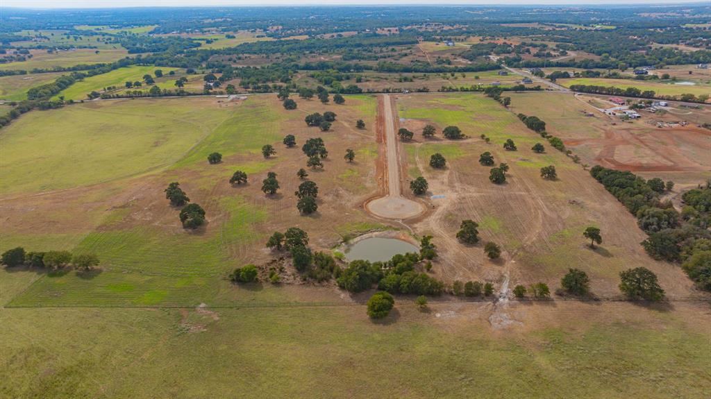 Tbd Stylish Oak Court Lot 16 Property Photo 14