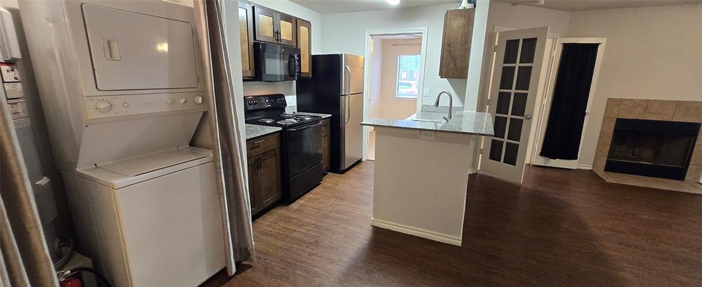 9837 Walnut Street 101 Property Photo 6