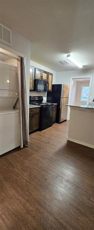 9837 Walnut Street 101 Property Photo 8